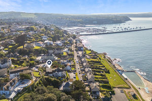 Photo 17- click for photo gallery